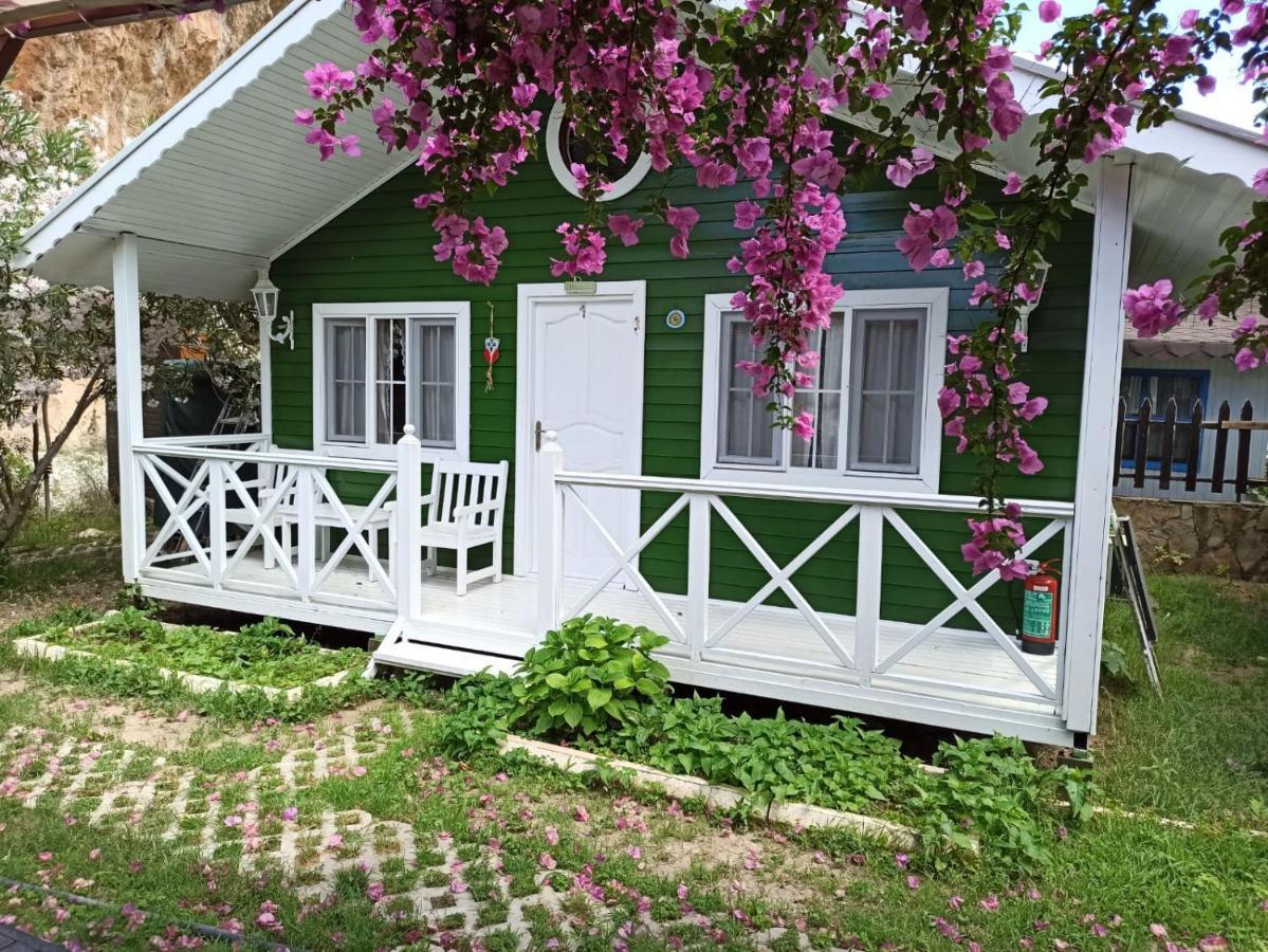 Lukkies Lodge Чирали Экстерьер фото